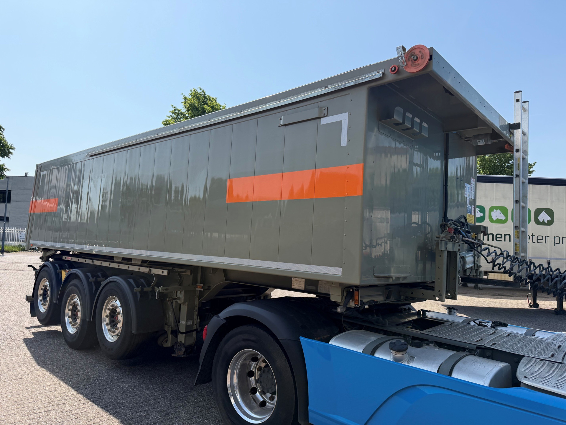Voorraad trailers